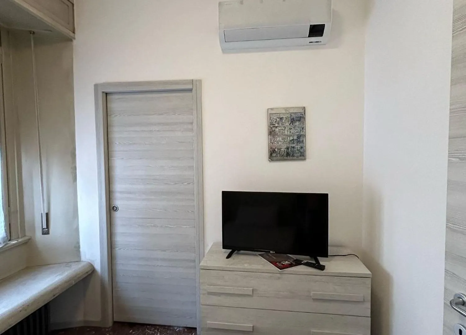 Hotel L'Affaire Du Collier Bergamo Affittacamere