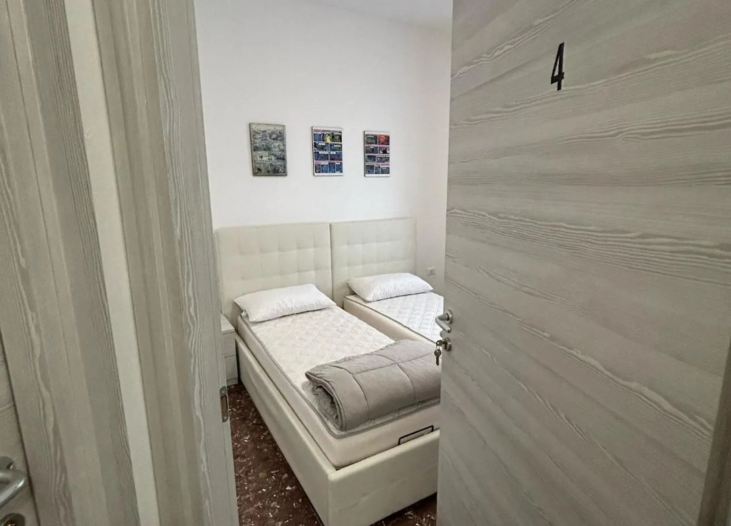 Affittacamere Hotel L'Affaire Du Collier Bergamo Italia