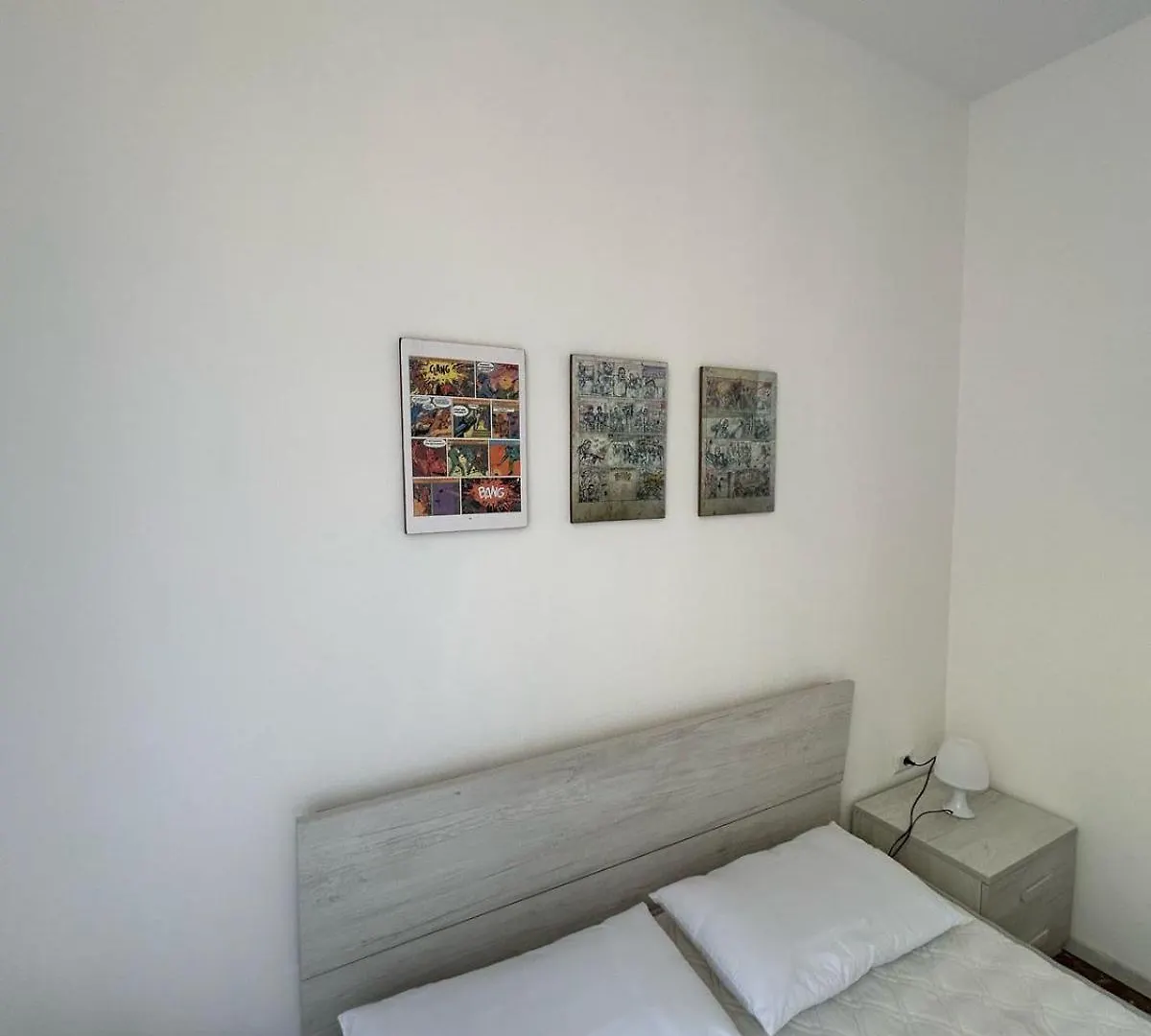 Hotel L'Affaire Du Collier Bergamo 0*,  Italia