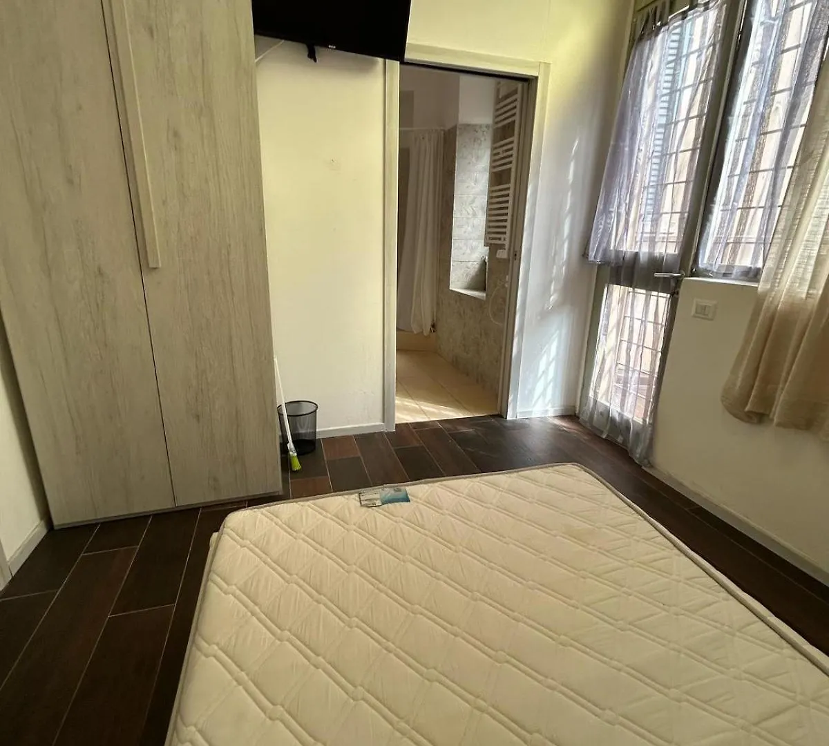 Hotel L'Affaire Du Collier Bergamo Affittacamere